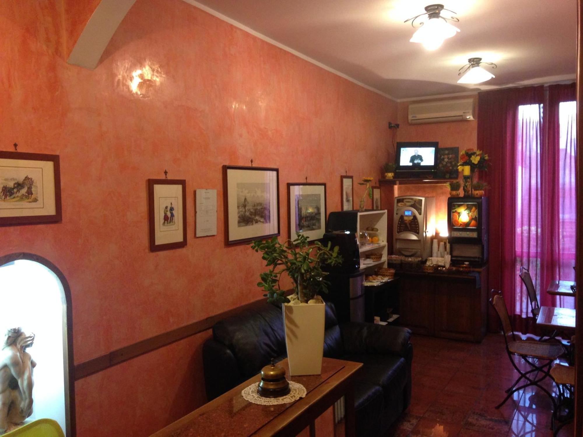 Hotel Chopin — Zdjęcia 1